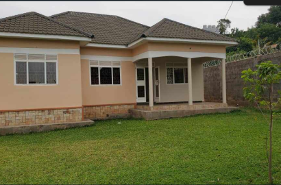 House for sale in kulambiro